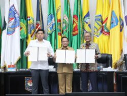 Mendagri, Menteri PKP dan Menteri PU Teken SKB Percepat Pembangunan Tiga Juta Rumah bagi Masyarakat Berpenghasilan Rendah