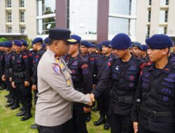Sukses Amankan Pilkada, Polda Jateng Lepas Kepulangan 300 Personil BKO Korps Brimob Polri