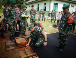 Rangkaian Kunker Pangdam V/Brw, Peletakan Batu Pertama Pembangunan Musholla di Pos Gabma Yonzipur 5/ABW