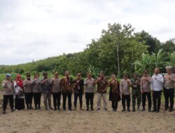 Kapolres Sragen Cek Lahan Jagung Siapkan Program Penanaman Serentak Satu Juta Hektar di Kecamatan Miri