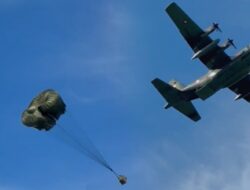 Dua Jet Tempur Sukhoi SU-27/30 Berhasil Hancurkan Sasaran Strategis Musuh di AWR