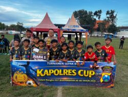 Serahkan Hadiah Kapolres Cup 2026, AKBP Bayu Ajak Anak-anak dan Remaja Situbondo Gemar Olahraga