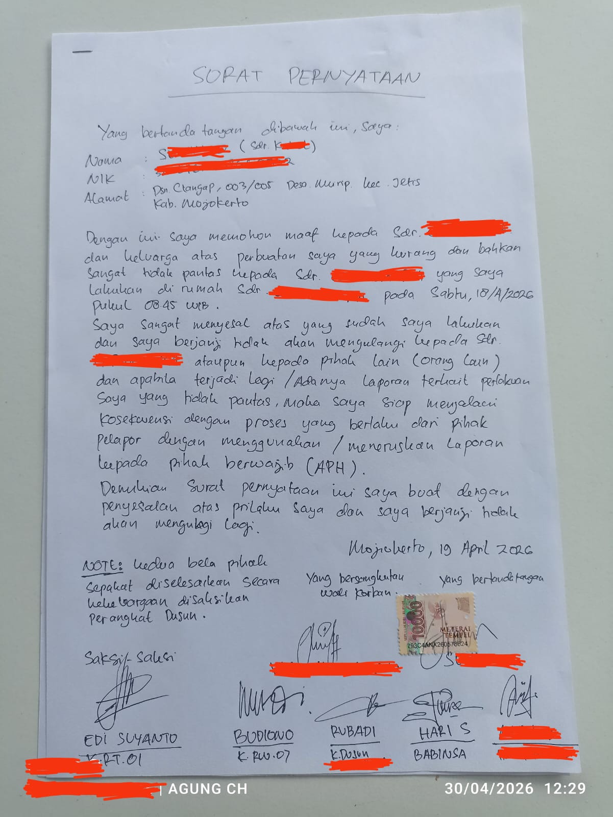 Foto surat pernyataan terduga pelaku pelecehan seksual di Mojokerto 